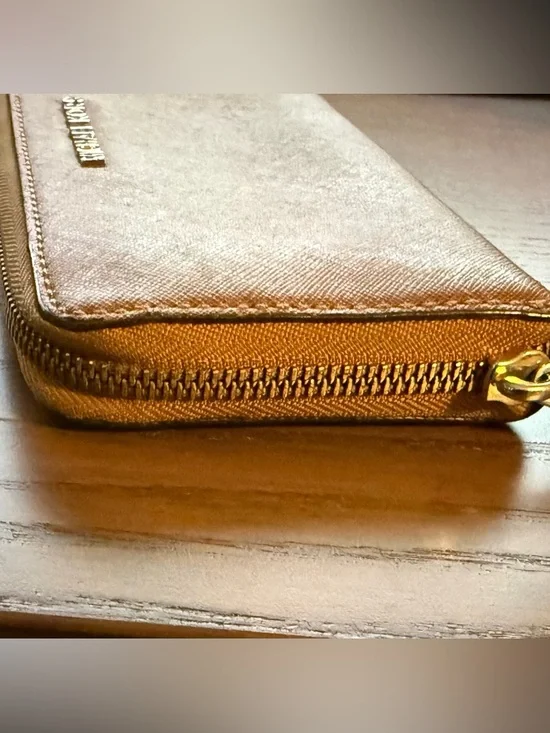 Michael Kors Cognac Saffiano Zip Wallet - Picture 2 of 8